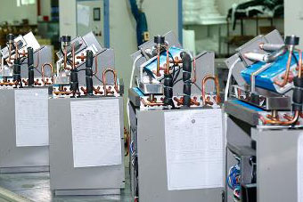 電路板係統測試車間